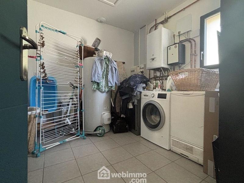 Maison - 189 m² - 7 pièces