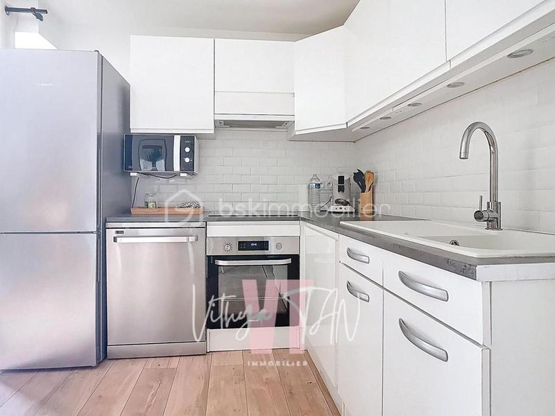 Appartement - 81 m² - 3 pièces