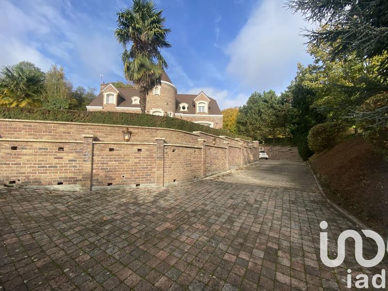 Maison de maîtres - 280 m² - 12 pièces