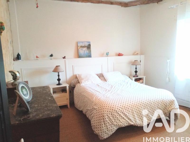 Maison - 322 m² - 9 pièces