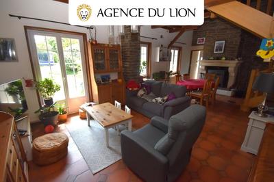 Maison - 160 m² - 7 pièces