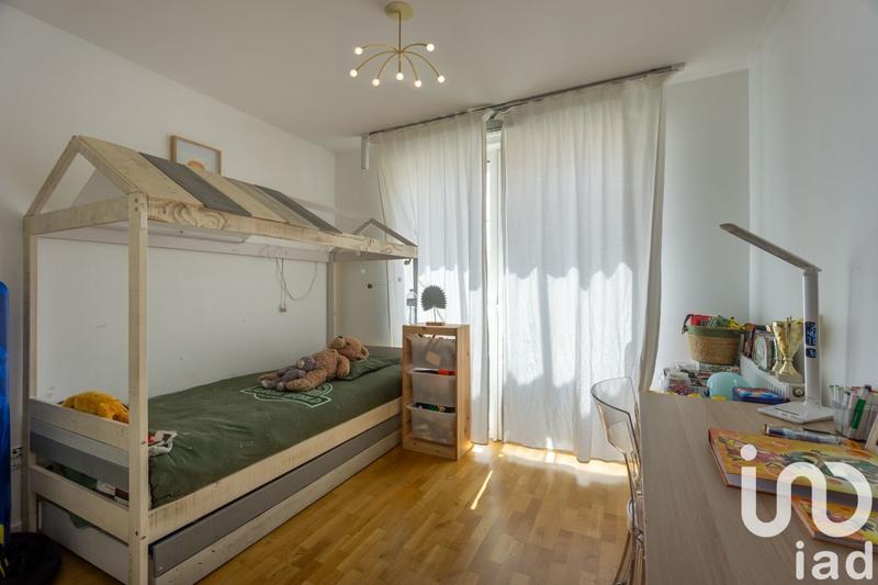 Appartement - 118 m² - 6 pièces