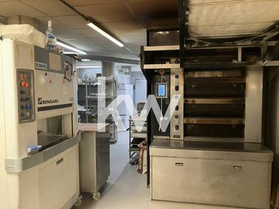 Fonds de commerce - Magasins - 205 m²