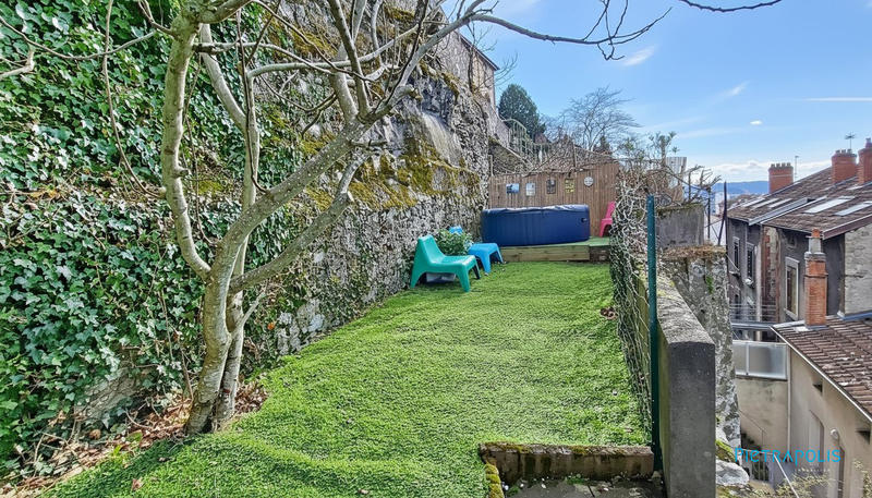 Duplex - 160 m² - 5 pièces