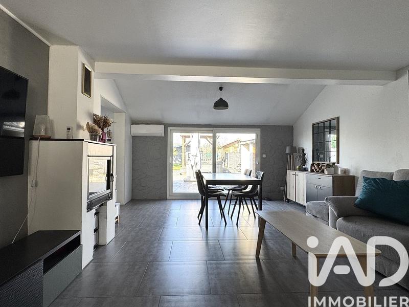 Maison - 96 m² - 4 pièces