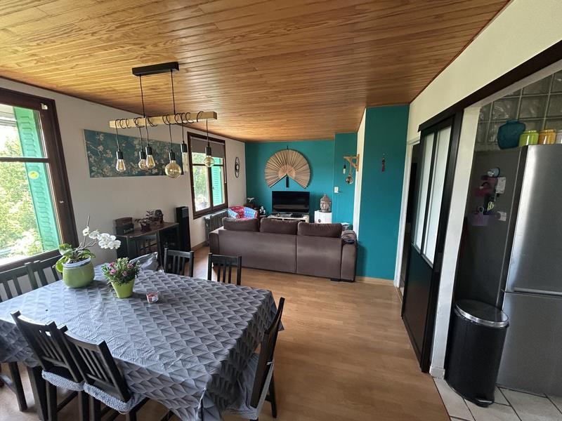 Maison - 97 m² - 5 pièces