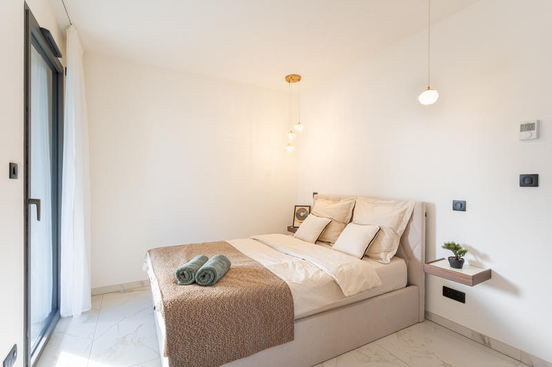 Propriété - 197 m² - 8 pièces