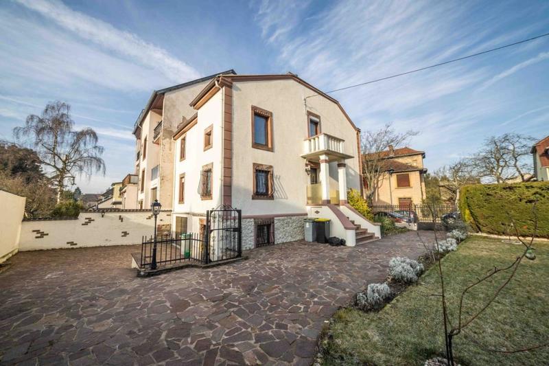 Maison - 161 m² - 5 pièces