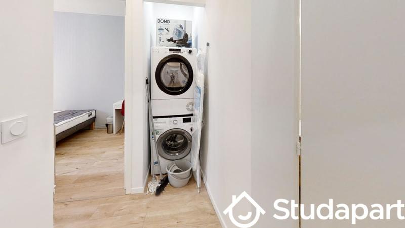 Chambre - 13 m² - 1 pièce