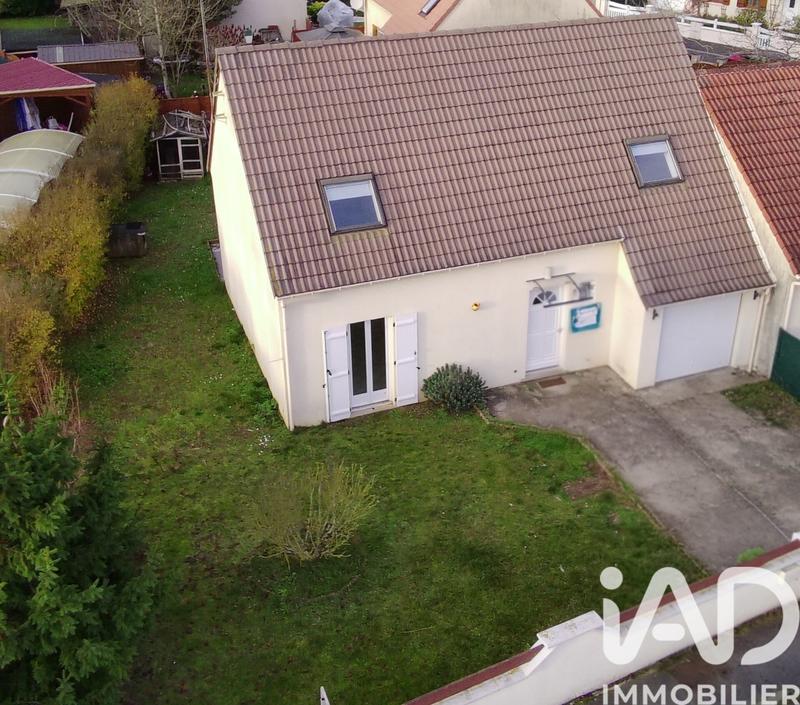 Maison - 104 m² - 5 pièces