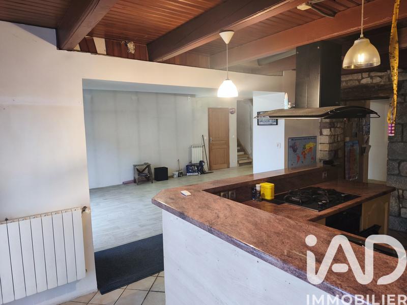 Maison - 190 m² - 7 pièces