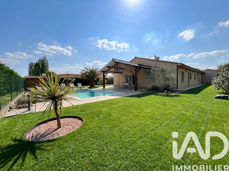 Maison - 161 m² - 5 pièces