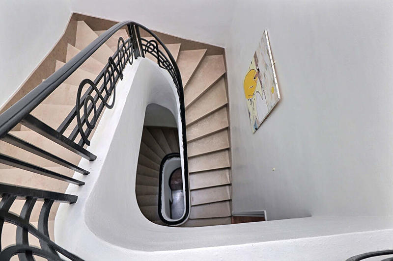 Maison - 200 m² - 8 pièces