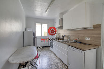 Appartement - 80 m² - 3 pièces