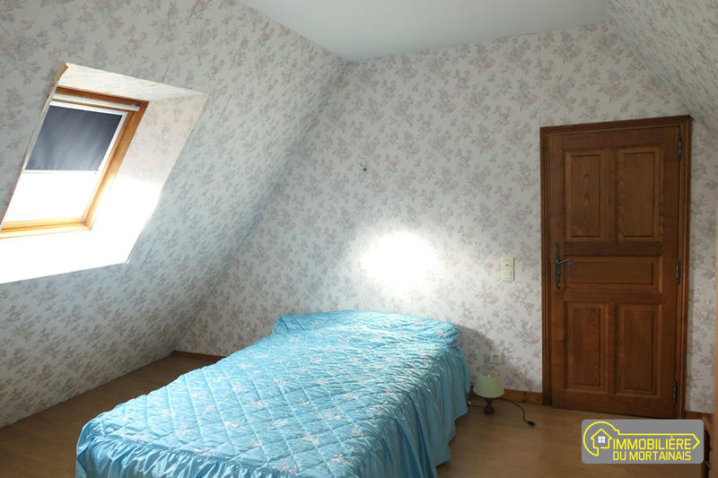 Maison - 141 m² - 8 pièces