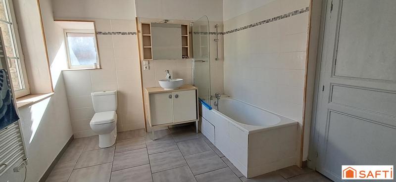 Maison - 96 m² - 4 pièces