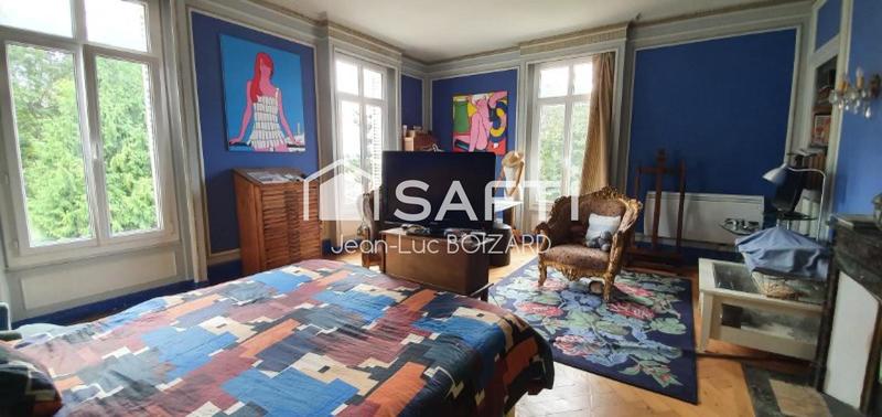 Appartement - 163 m² - 7 pièces