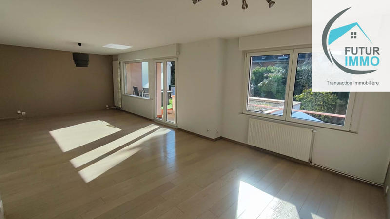 Appartement - 101 m² - 4 pièces