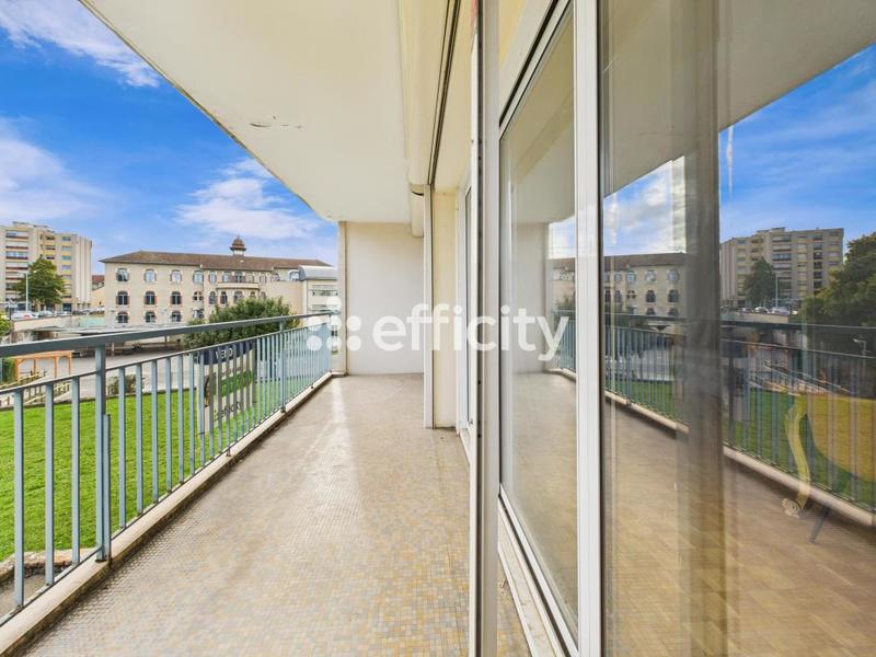 Appartement - 91 m² - 4 pièces