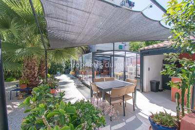 Maison - 189 m² - 5 pièces