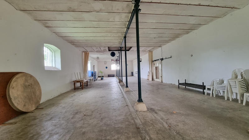 Propriété - 281 m² - 1 pièce