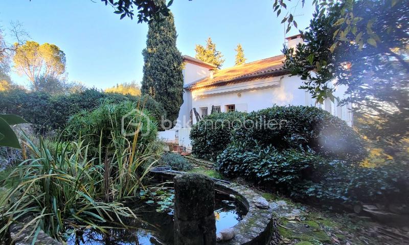 Villa - 160 m² - 5 pièces