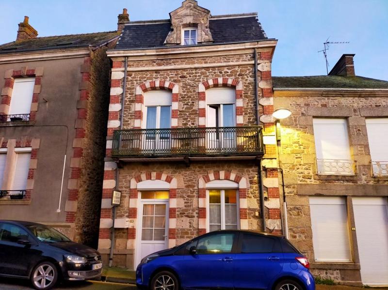 Maison de ville - 146 m² - 7 pièces