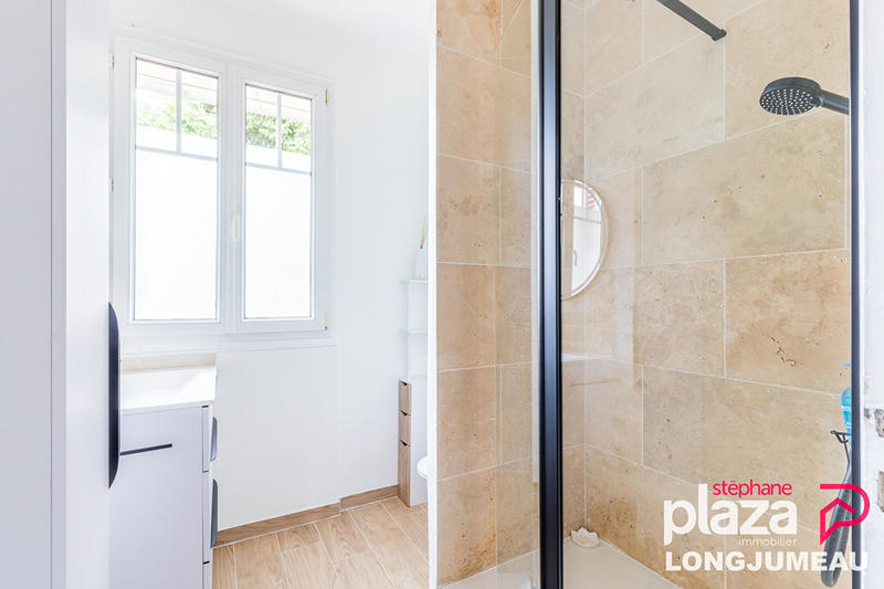 Maison - 133 m² - 8 pièces