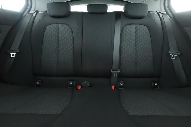 Bmw Série 1 118i Dkg7 140 ch