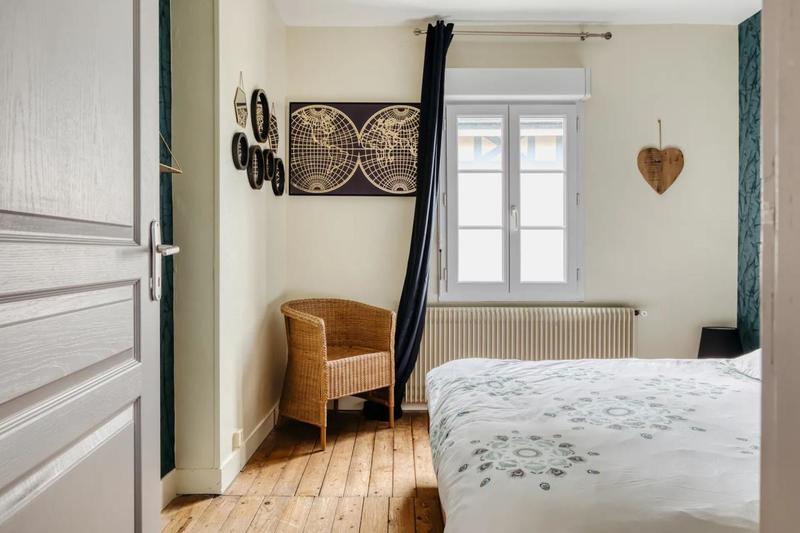 Maison - 140 m² - 6 pièces