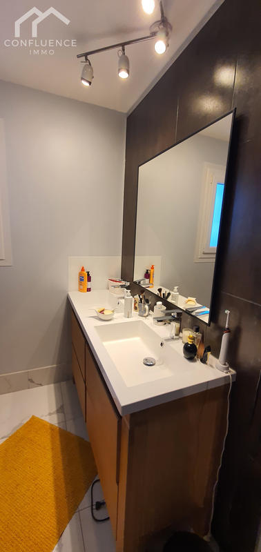 Maison - 155 m² - 5 pièces