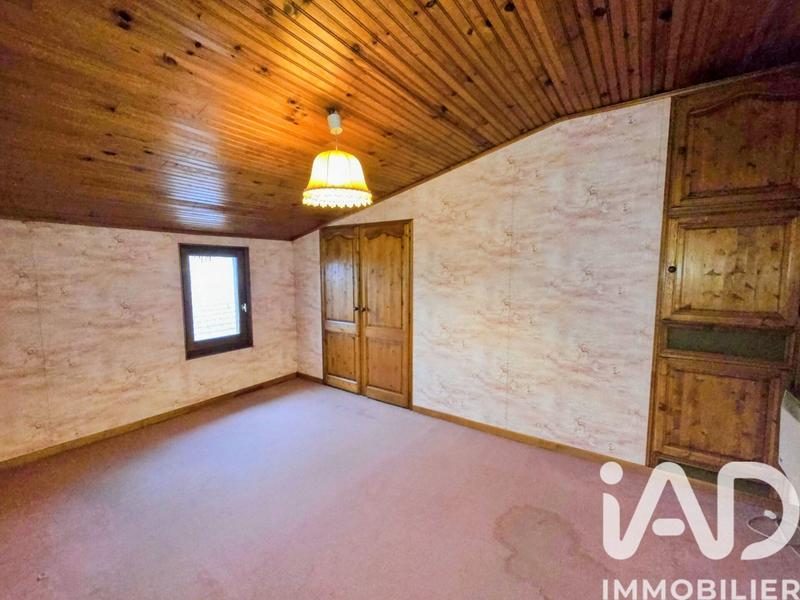 Maison - 158 m² - 10 pièces