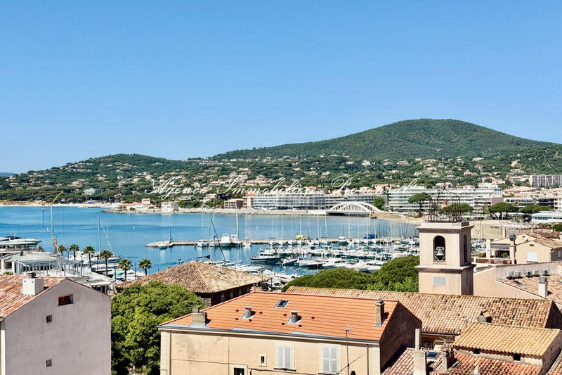 Appartement - 165 m² - 4 pièces