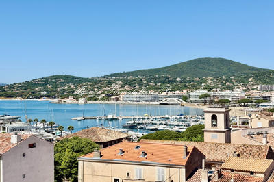 Appartement - 165 m² - 4 pièces