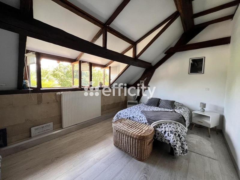 Maison - 211 m² - 9 pièces