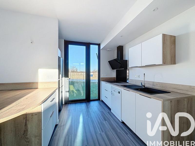 Maison - 104 m² - 5 pièces