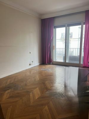 Appartement - 184 m² - 5 pièces