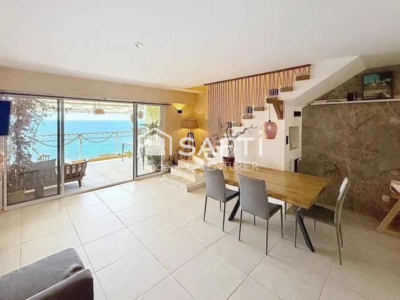 Appartement - 144 m² - 6 pièces