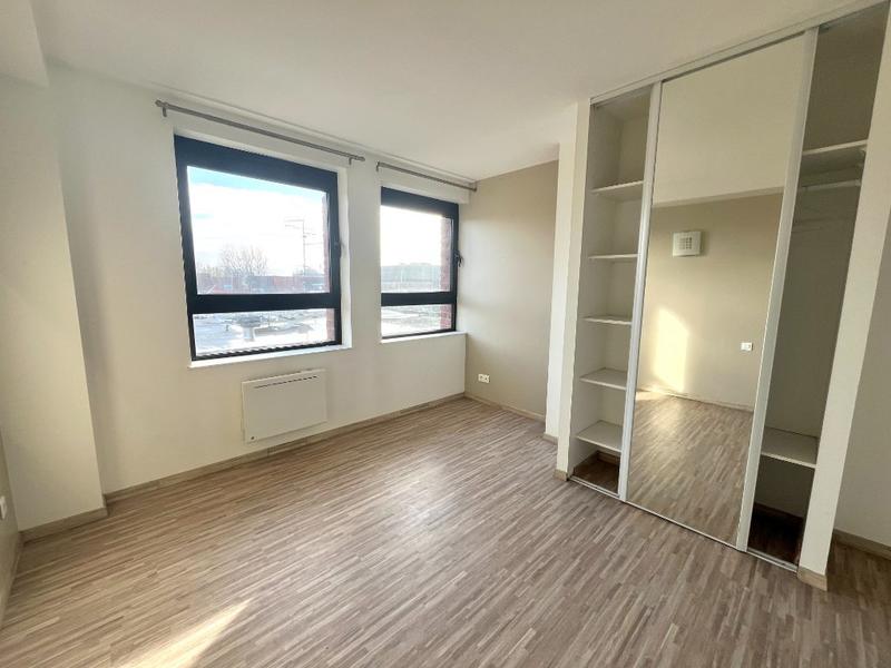 Loft - 92 m² - 4 pièces