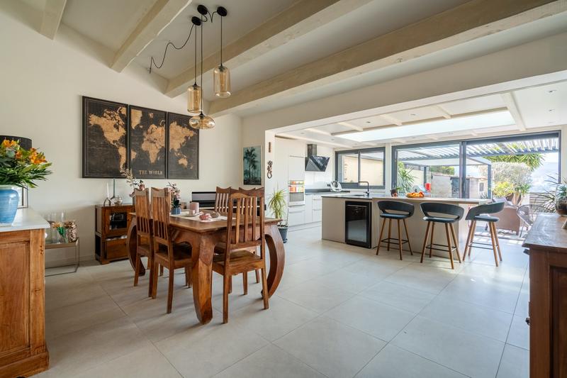 Maison - 157 m² - 6 pièces