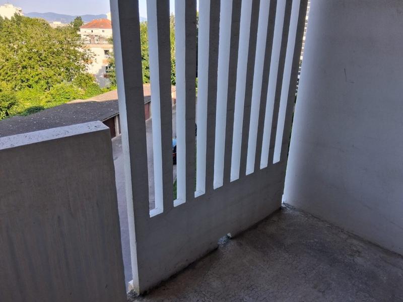 Appartement - 81 m² - 5 pièces