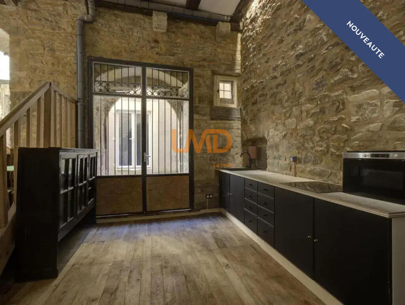 Hôtel particulier - 183 m² - 7 pièces