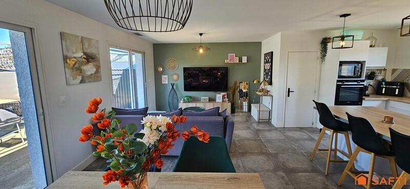 Maison - 110 m² - 5 pièces