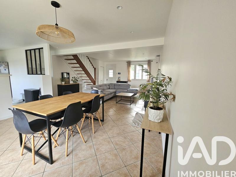 Maison - 95 m² - 4 pièces