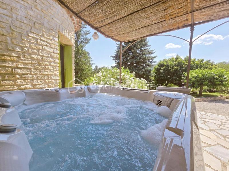 Maison en pierre - 150 m² - 5 pièces