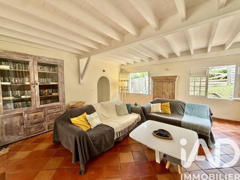 Maison - 138 m² - 5 pièces