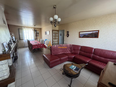 Maison - 95 m² - 4 pièces