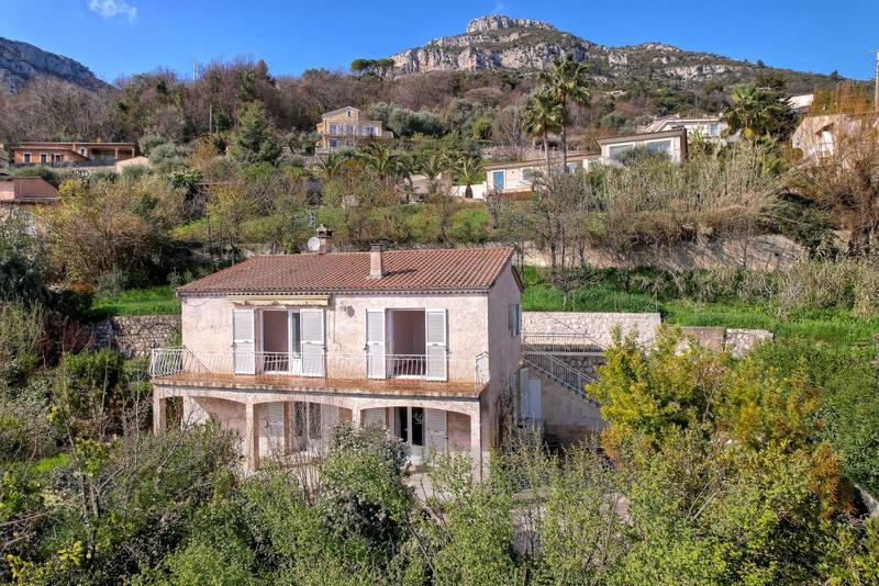 Maison - 152 m² - 7 pièces