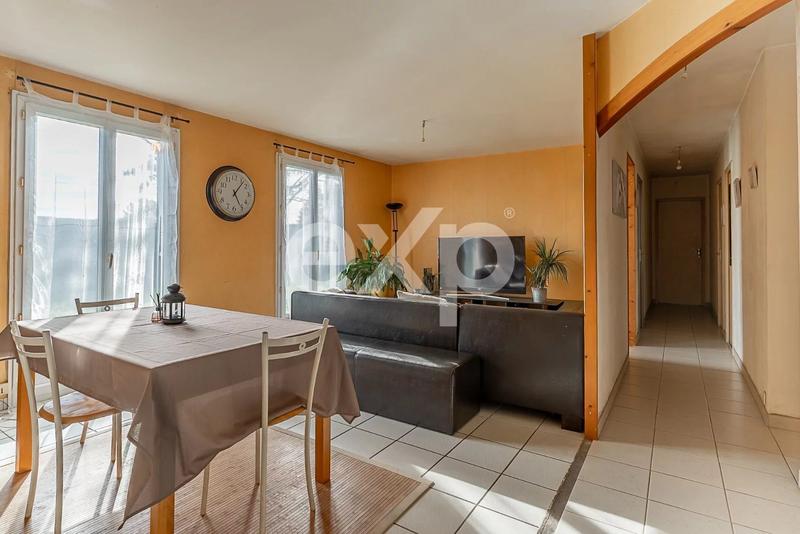 Maison - 115 m² - 5 pièces