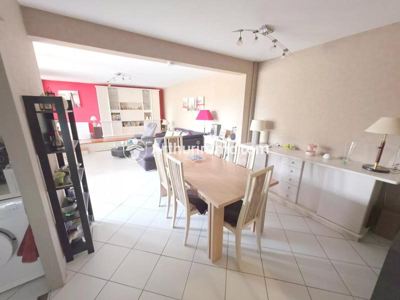 Appartement - 85 m² - 4 pièces